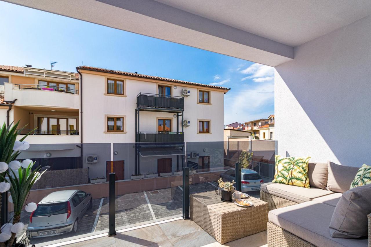 PUY Apartment M****, New City Apartment + Parking מראה חיצוני תמונה