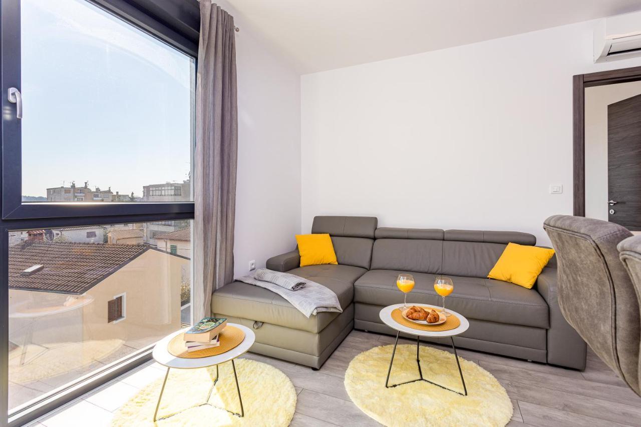 PUY Apartment M****, New City Apartment + Parking מראה חיצוני תמונה