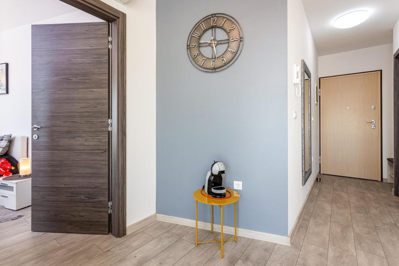 PUY Apartment M****, New City Apartment + Parking מראה חיצוני תמונה